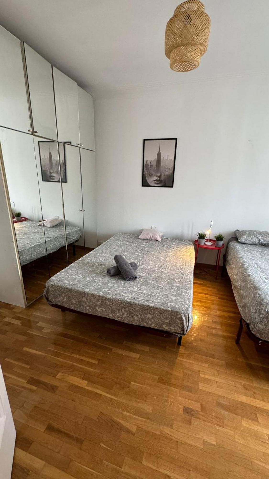 Mallorca Hostel Barcelona Ngoại thất bức ảnh