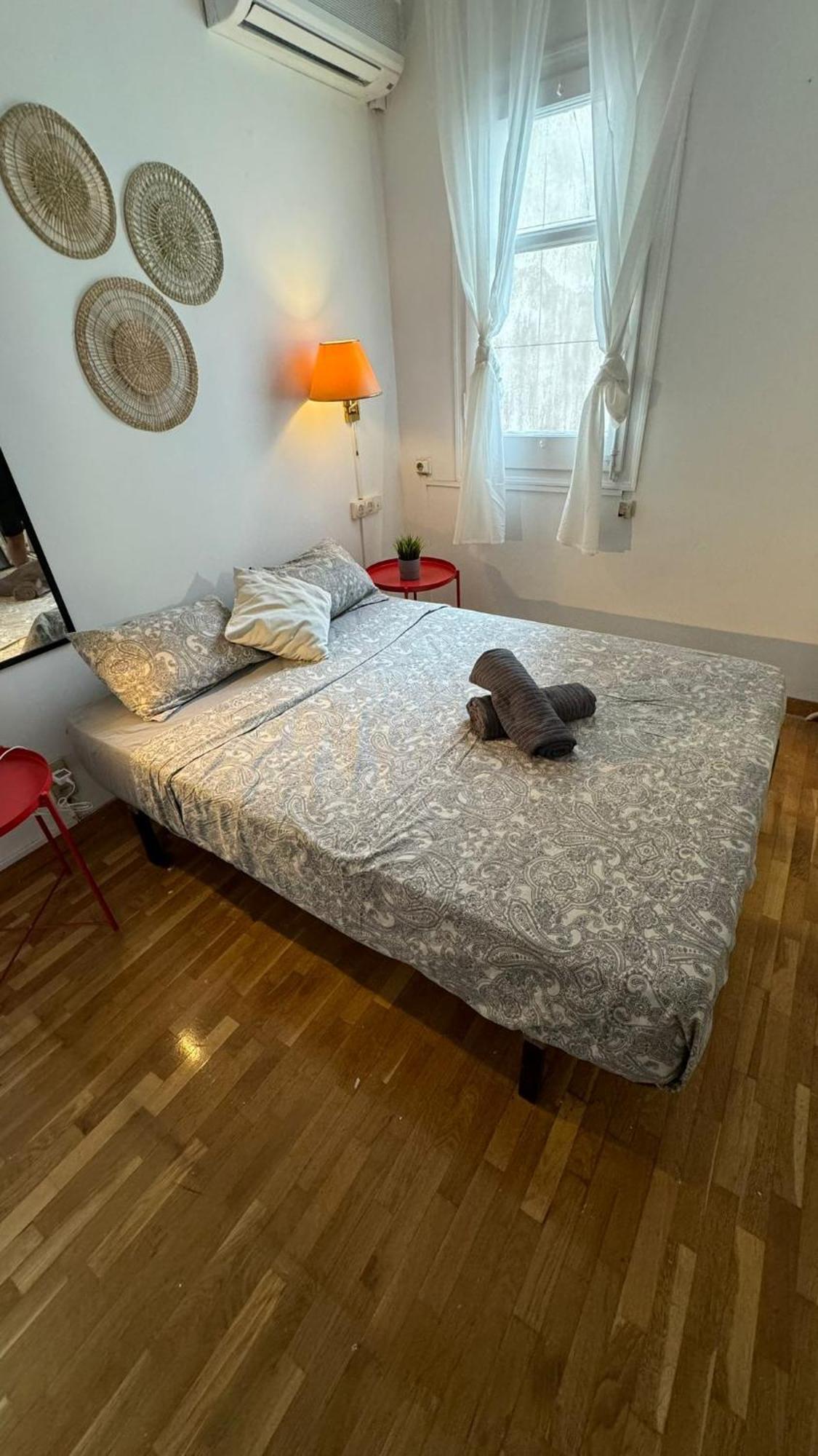 Mallorca Hostel Barcelona Ngoại thất bức ảnh